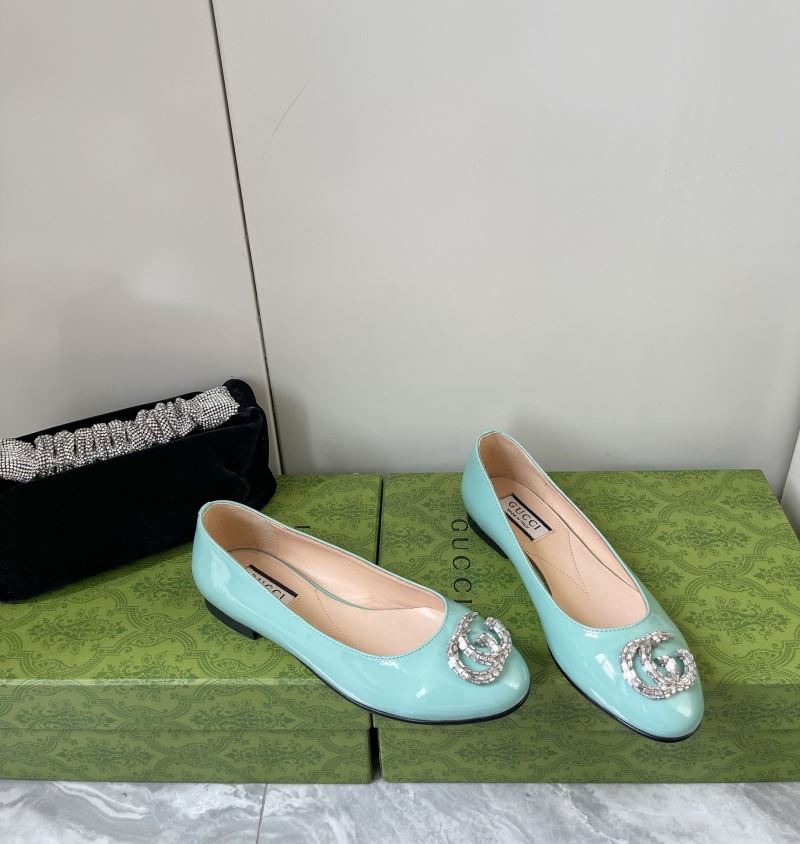 Gucci Flat Shoes